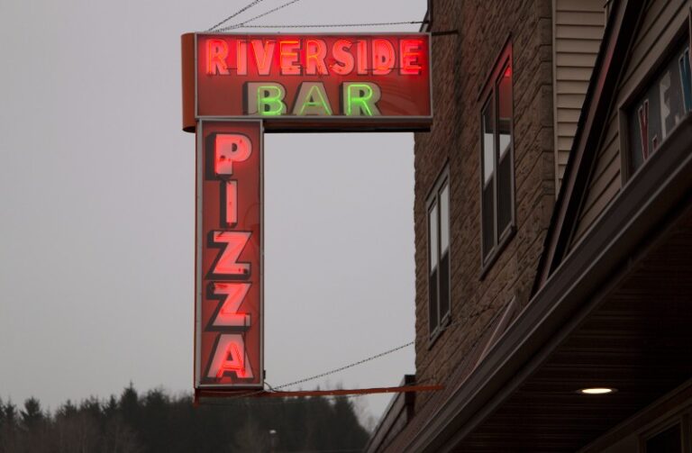 1451 Riverside 1 768x503