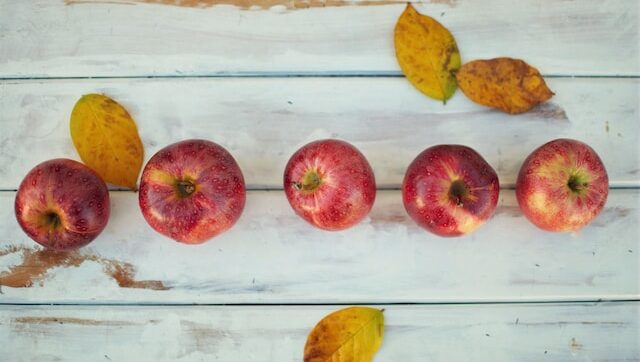 Apples